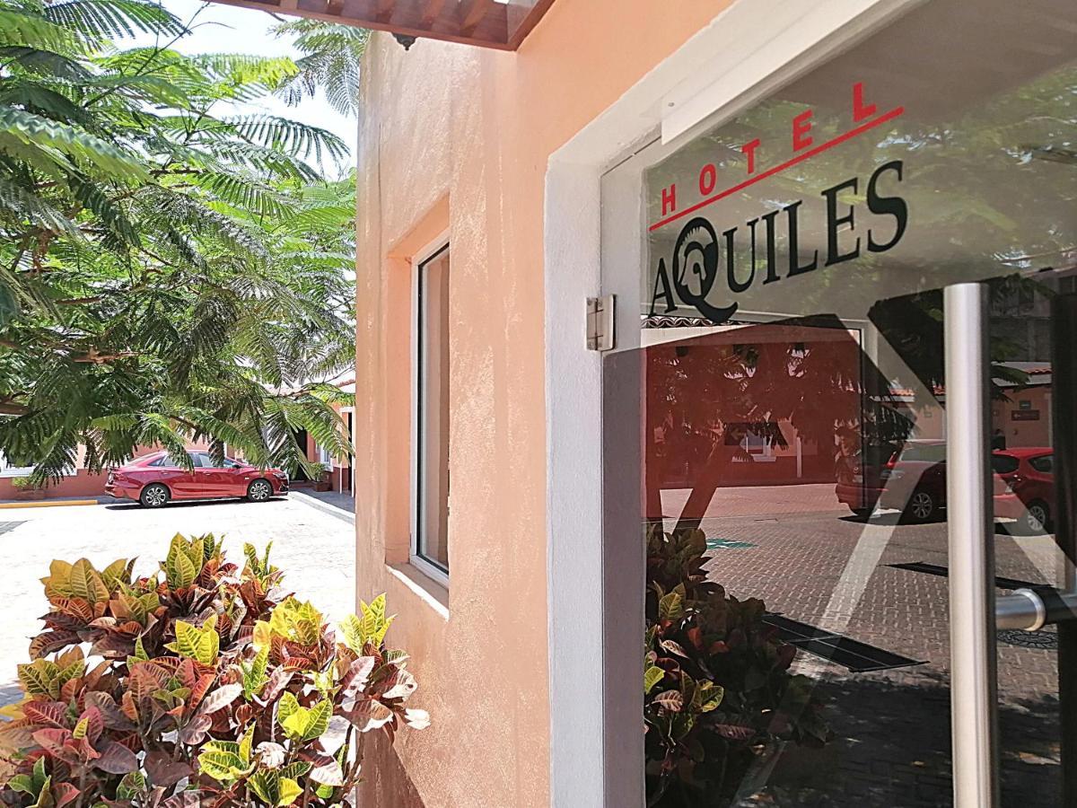 גואדלחארה Hotel Aquiles מראה חיצוני תמונה