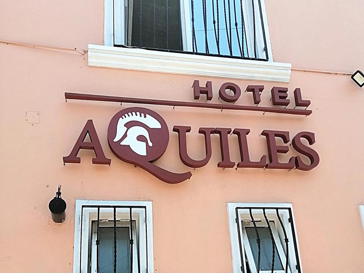 גואדלחארה Hotel Aquiles מראה חיצוני תמונה