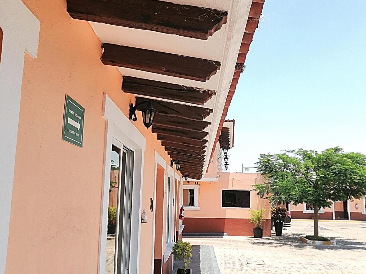 גואדלחארה Hotel Aquiles מראה חיצוני תמונה